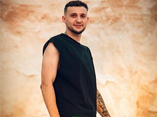 DavidOprea online live webcam