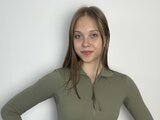 ElviaSix shows pussy shows